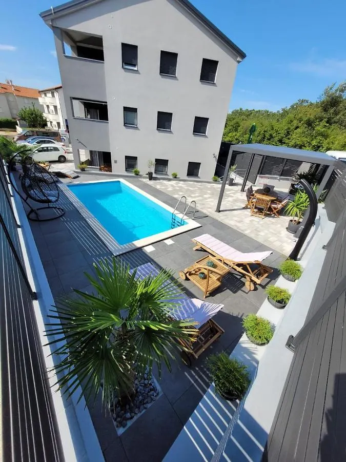 Apartment Lo&Ti Čižići